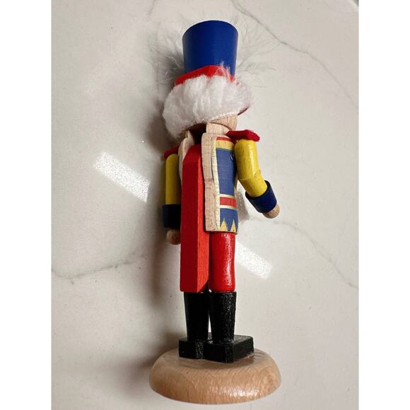 NEW Steinbach Wooden Nutcracker 5.5” tall Soldier with Feather - Picture 6 of 10
